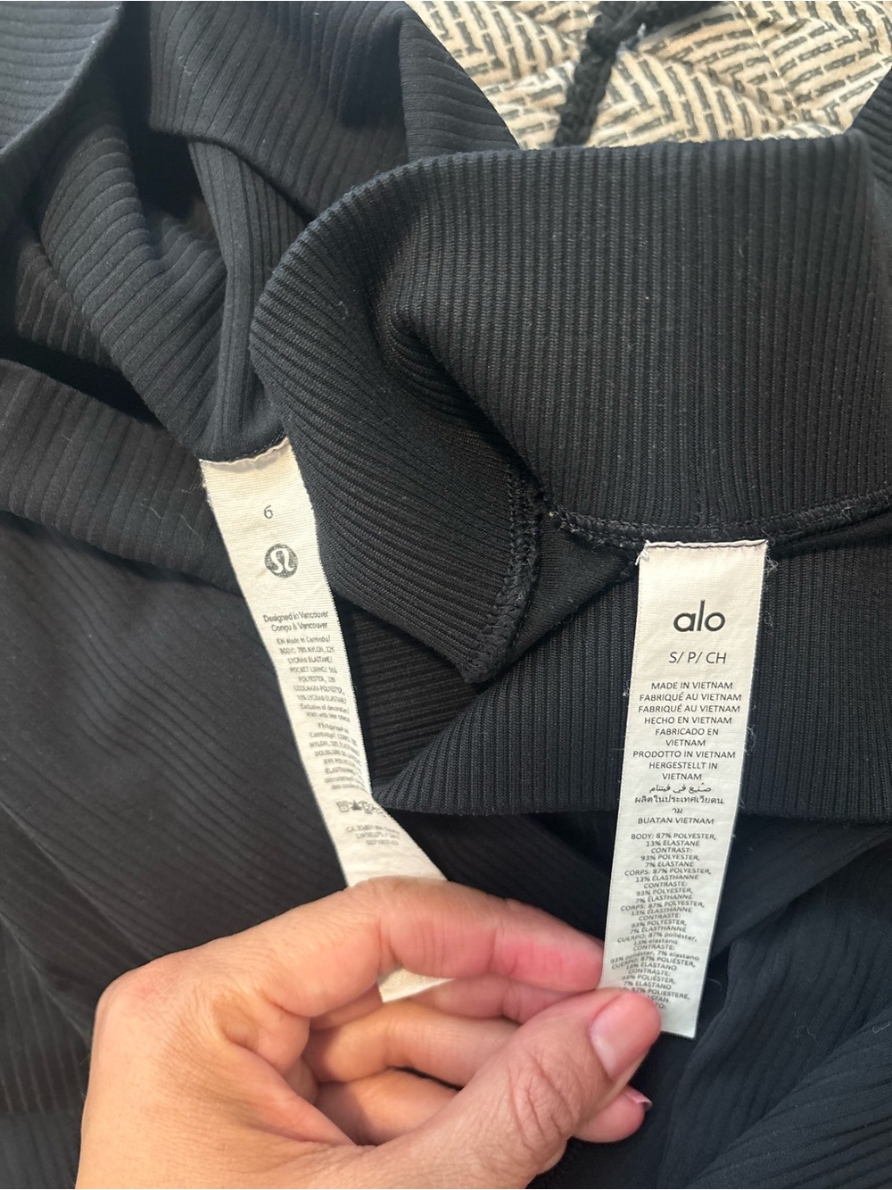 ALO and Lululemon bundle - Picture 2 of 2